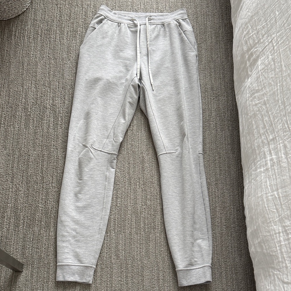 Lululemon Men's Gray Joggers